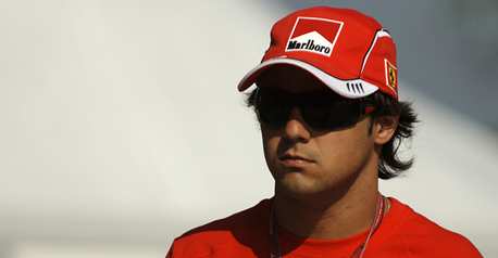 Massa not afraid of Kimi