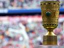 Schalke, Mainz stunned