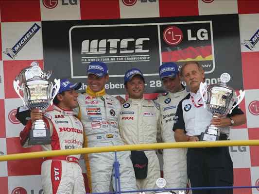 FIA WTCC 2005 Oschersleben Slideshow - Gara-1, il podio