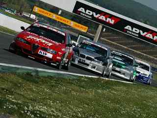 FIA WTCC 2005 Magny-Cours Slideshow