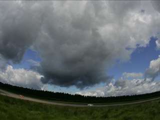 FIA WTCC 2007 Anderstorp clouds Darlington1