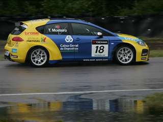 FIA WTCC 2007 Anderstorp Monteiro Darlington1