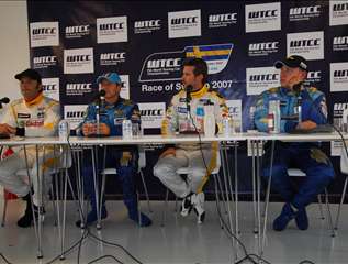 FIA WTCC 2007 Anderstorp press conference Darlington1