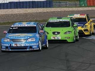 FIA WTCC 2007 Oschersleben SlideshowBP Rob Huff Chevrolet Timur Sadrendinov GR-Asia SEAT Michel Jourdain SEAT