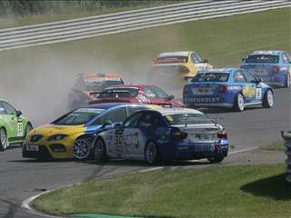 FIA WTCC 2007 Oschersleben SlideshowBP Peter Terting SEAT Luca Rangoni Proteam BMW