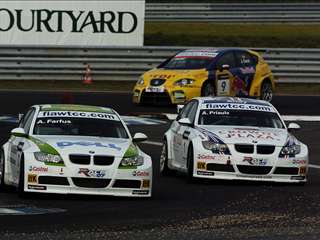 FIA WTCC 2007 Oschersleben SlideshowZZ Augusto Farfus Schnitzer BMW Andy Priaulx RBM BMW