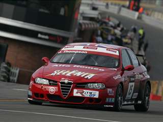 FIA WTCC 2007 Brands Hatch SlideshowX James Thompson N.technology Alfa Romeo