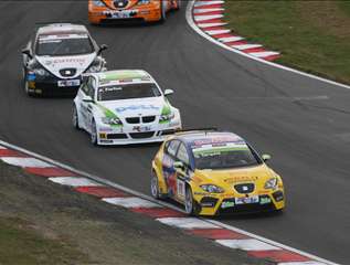 FIA WTCC 2007 Brands Hatch Moomincat Tarquini