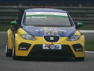 FIA WTCC 2007 Monza Slideshow99 Oscar Noghes GR-Asia SEAT