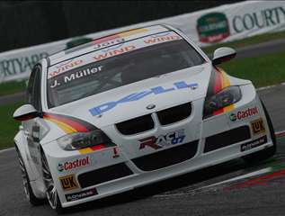 FIA WTCC 2007 Monza Slideshowdog Jorg Muller Schnitzer BMW