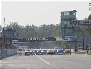 FIA WTCC 2007 Monza Slideshowhammond race one start
