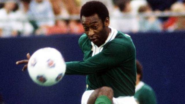 New York Cosmos make return to league