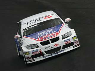 FIA WTCC-Car_Engstler42