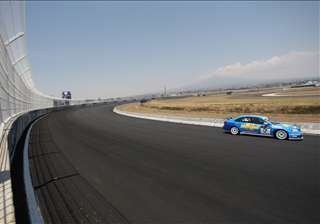 FIA WTCC-Puebla_practice_Huff 2008