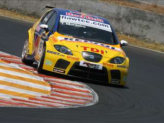 FIA WTCC-Puebla_practice_Monteiro 2008