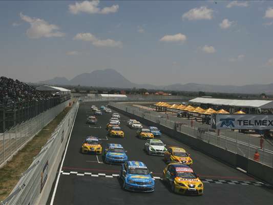 Fia WTCC Puebla 2008 Day 3 Photo 15