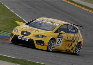 FIA WTCC-car_45_perez-aicart