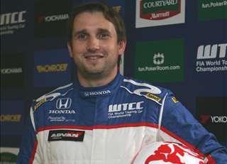 FIA WTCC-driver_49_Smetsky