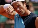 Moya retires 