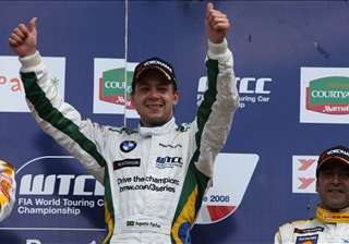 FIA WTCC-sun-pau08-pic4