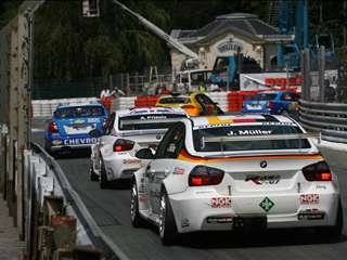 FIA WTCC-sun-pau08-pic9