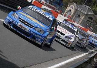 FIA WTCC-sun-pau08-pic10