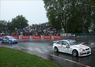 FIA WTCC-37Pau_Race2_Priaulx2