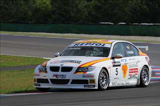 FIA WTCC-2008_Brno_Practice_Porteiro