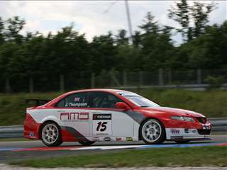 FIA WTCC-2008_Brno_Practice_Thompson