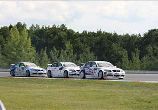 FIA WTCC-Brno_Race2_Engstler+Priaulx-08