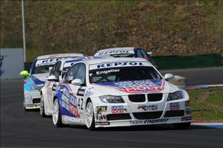 FIA WTCC-Brno_Race2_Engstler-08