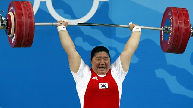 Korean 'Female Hercules' Jang retires