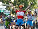 Farrar claims second stage