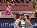 Greipel sprints to win