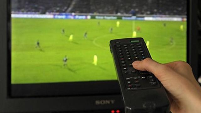 Match Foot Ce Soir à La Télé 2011: 496h de foot à la TV - Omnisport - Eurosport