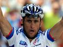 Casar triumphs