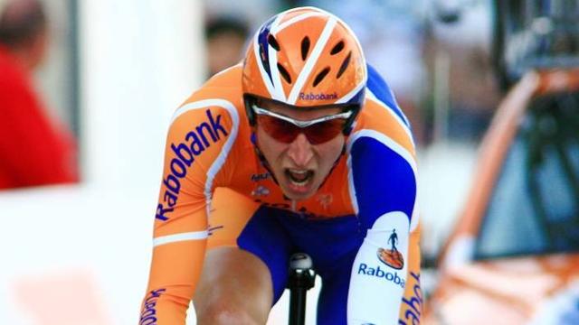 Mollema solos to victory in Poland