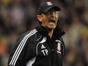 Pulis wants ref relegation