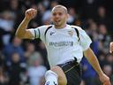 Port Vale close the gap