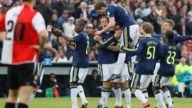 Round-up: Ajax go top