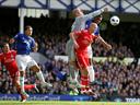 Everton crush Liverpool