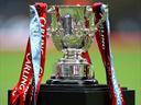 Top sides upset 