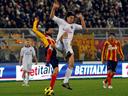 Nervy Milan held at Lecce