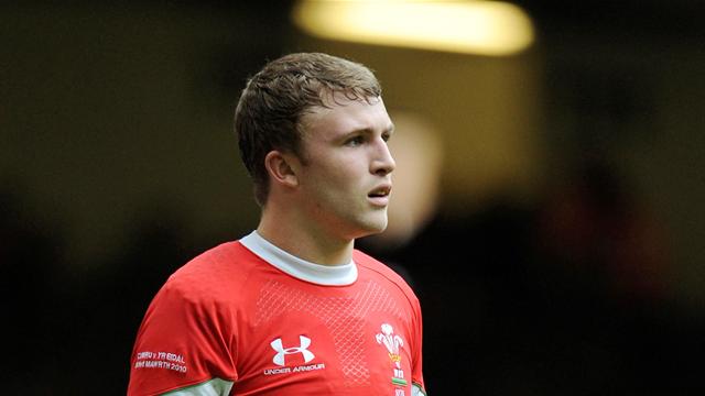 Newport land Wales duo - Rugby - RaboDirect Pro12