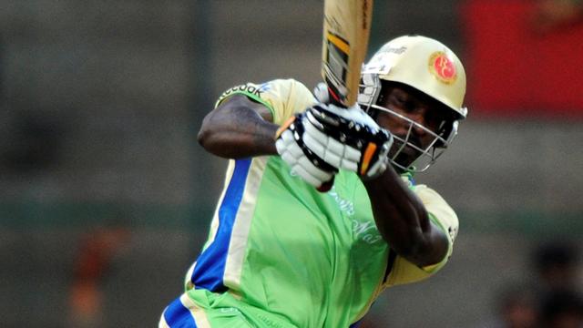 Thunder sign Gayle, Afridi - Cricket