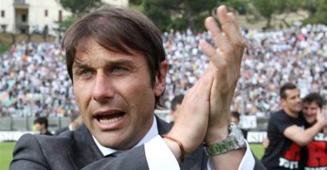 
				Juventus appoint Conte