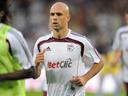 Lyon lose skipper Cris