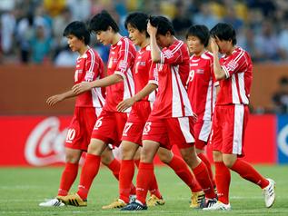 World+cup+football+women