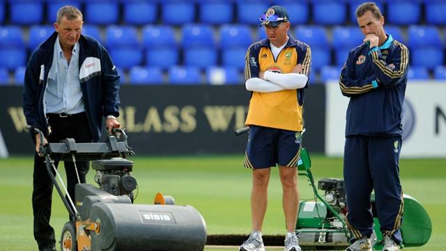 Australia overhauled - Cricket - Ashes