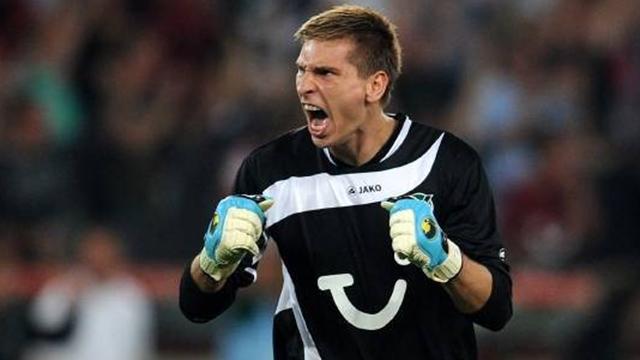 Germany call on Zieler - Football - Bundesliga